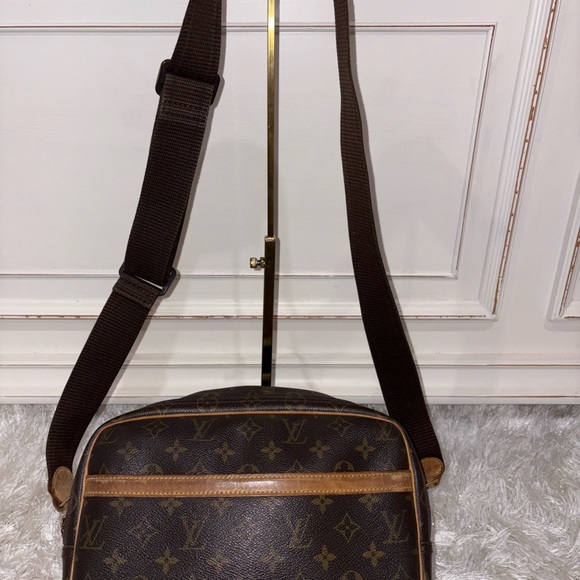Louis Vuitton monogram reporter bag - Picture 2 of 10